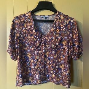 Floral Cropped Freshman Top!!